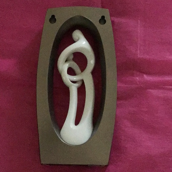 ♥️ CIRCLE OF LOVE Figurine - Picture 5 of 7